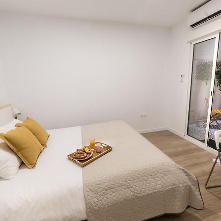 Moonkey - Apto. Albeniz, Con Acogedor Patio Alicante Exterior foto