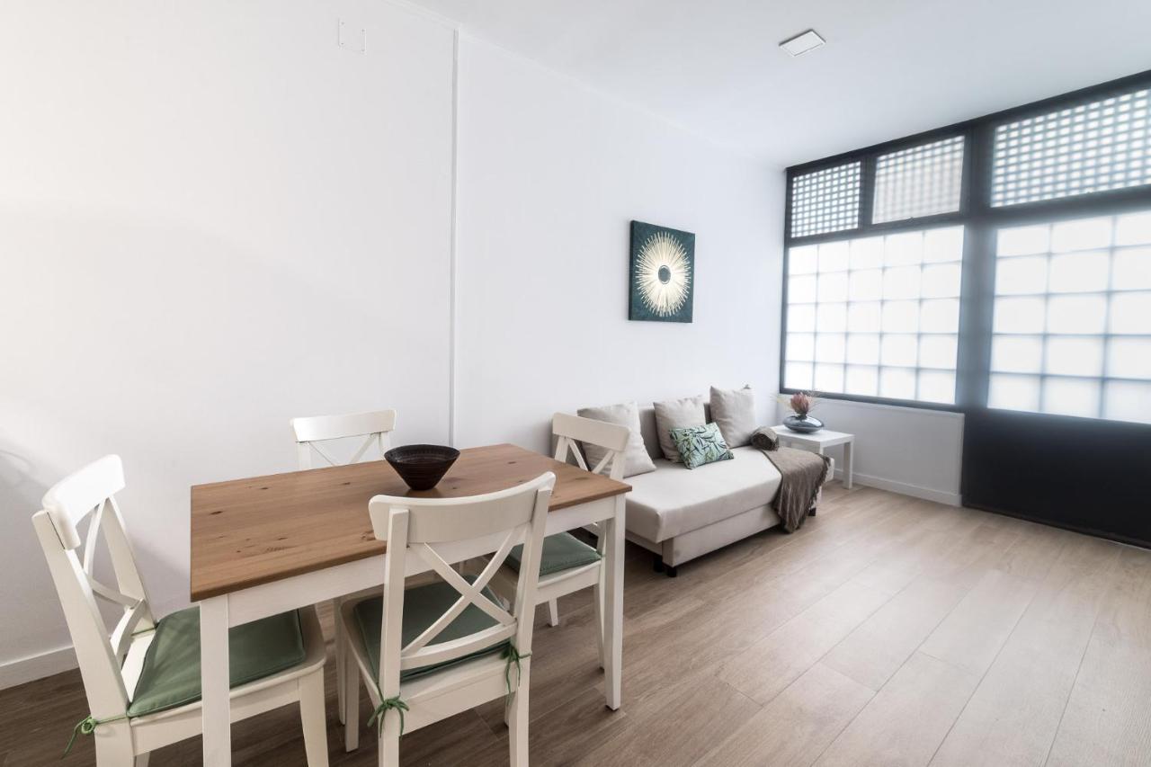 Moonkey - Apto. Albeniz, Con Acogedor Patio Alicante Exterior foto